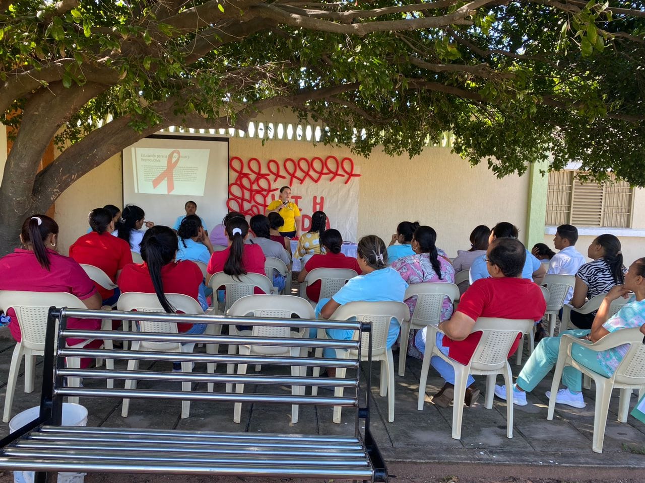 La importancia del tamizaje se basa en un diagnóstico temprano que mejora la oportunidad en la intervención y tratamiento de las personas infectadas. Desde tu E.S.E DONALDO SAÚL MORÓN MANJAREZ A TRAVES DEL PLAN INTERVENCIONES COLECTIVAS PIC EN CONMEMORACIÓN DE LA LUCHA CONTRA EL VIH SE REALIZO UNA JORNADA DE PRUEBAS PARA TODA LA POBLACIÓN JAGÜERA.!